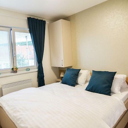 Apartmany Milovice Milovice  Luaran gambar