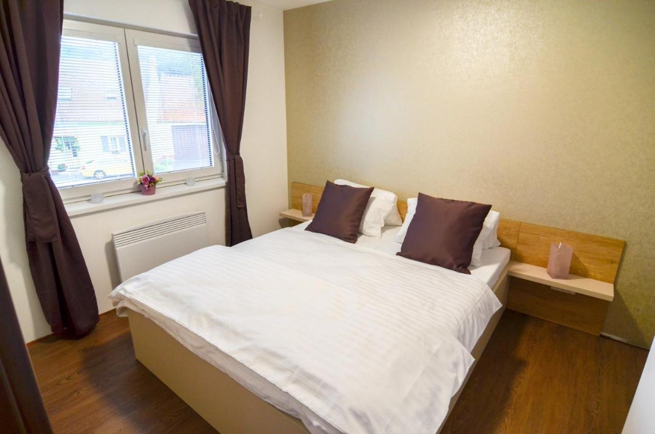 Apartmany Milovice Milovice  Luaran gambar